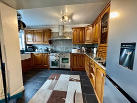 Heolddu Crescent, Bargoed, CF81