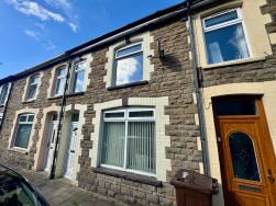 High Street, Ynysddu, NP11