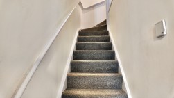 Cae'r Hen Dy, Oakdale, NP12