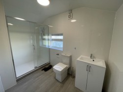 Broadway, Cardiff, CF24