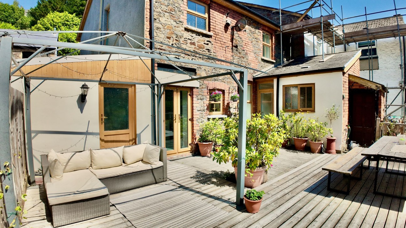 Duffryn Terrace, Elliots Town, NP24