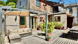 Duffryn Terrace, Elliots Town, NP24