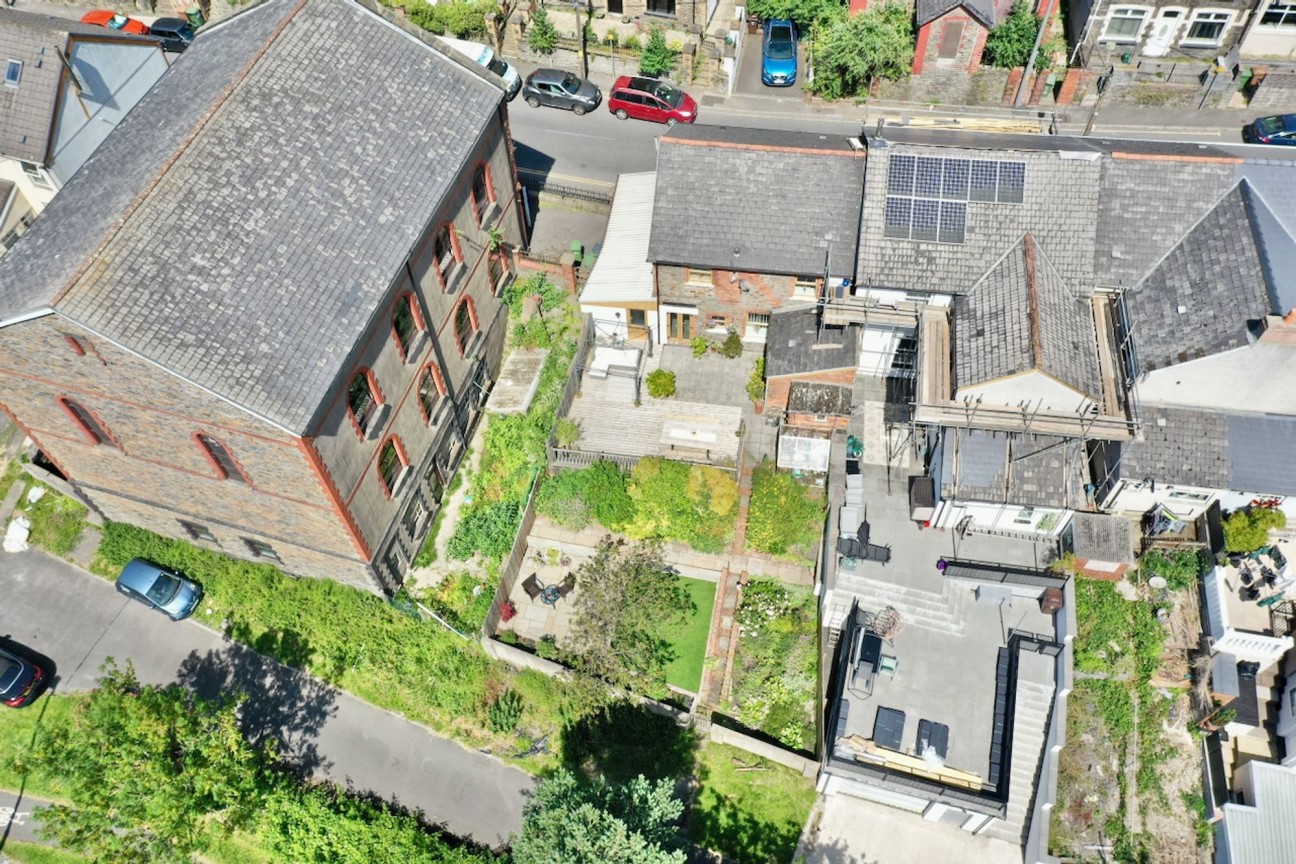 Duffryn Terrace, Elliots Town, NP24