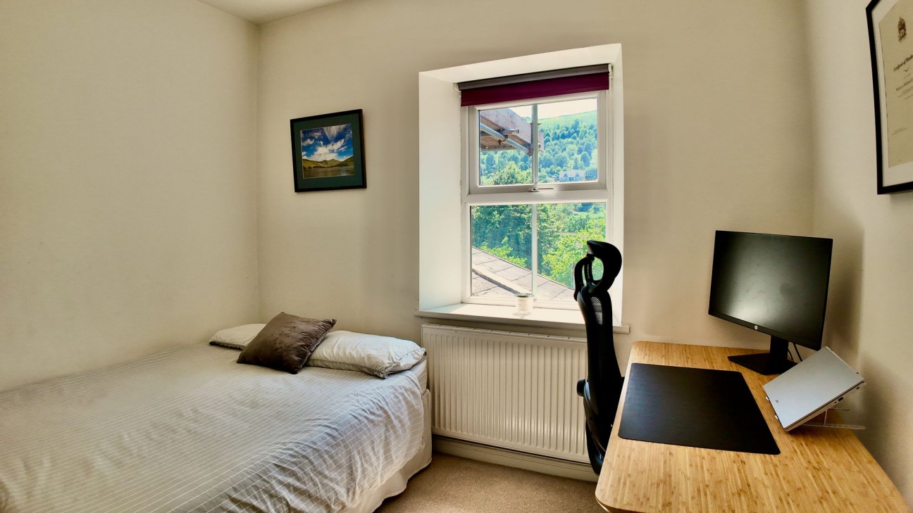 Duffryn Terrace, Elliots Town, NP24