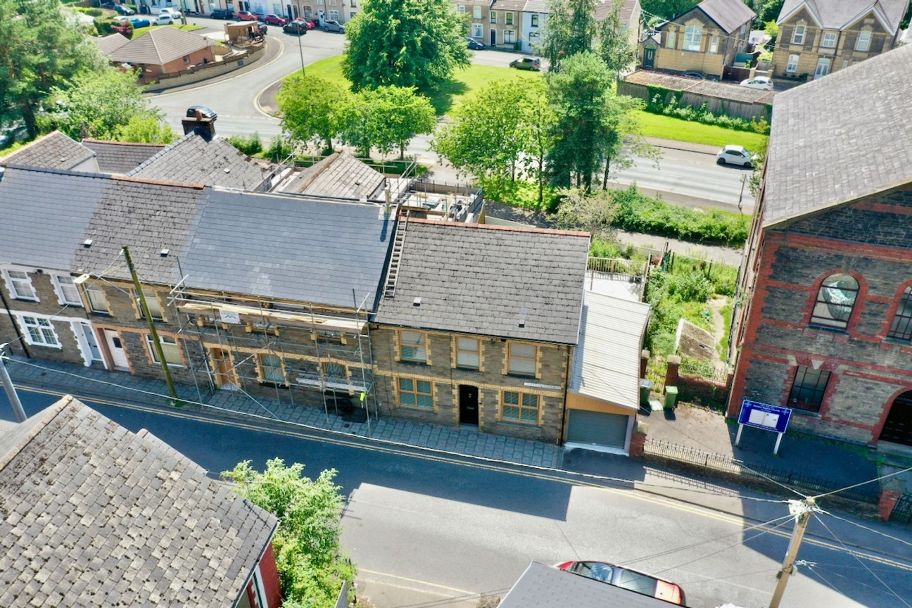 Duffryn Terrace, Elliots Town, NP24