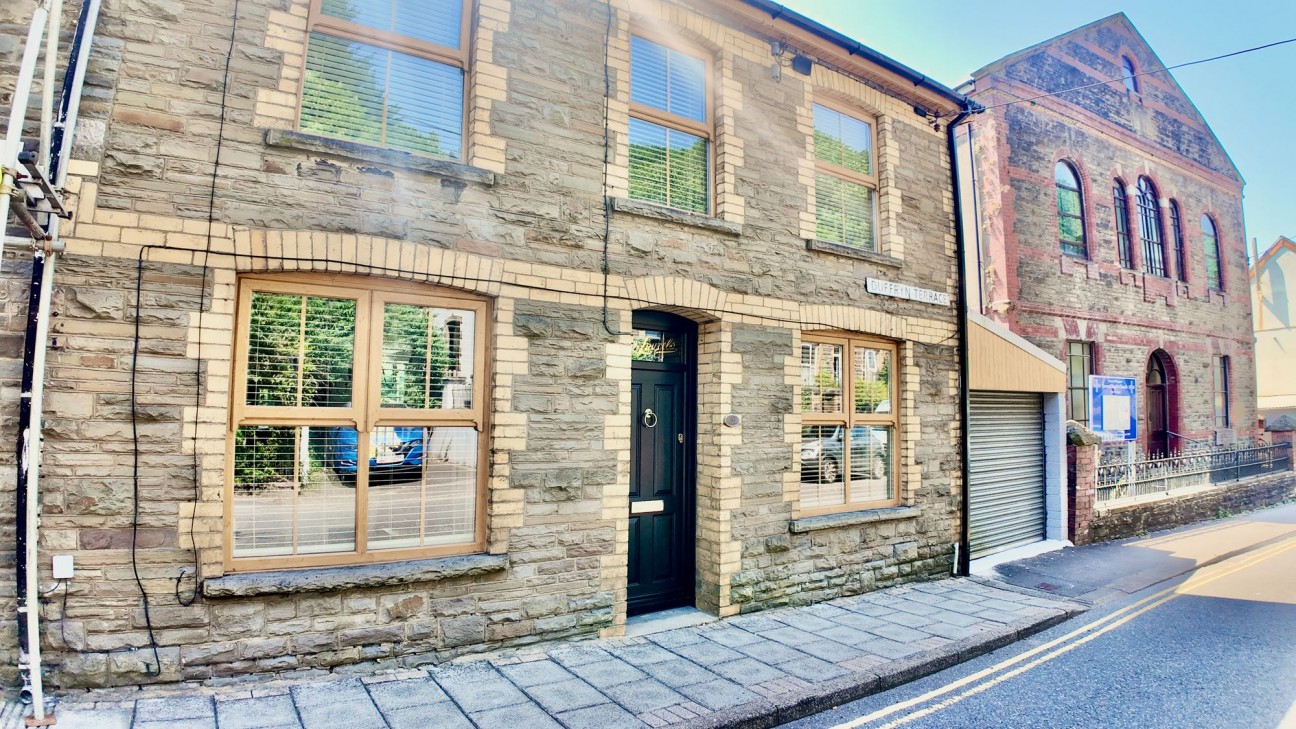 Duffryn Terrace, Elliots Town, NP24