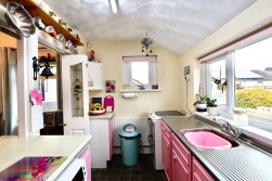 Gordon Road, Blackwood, NP12