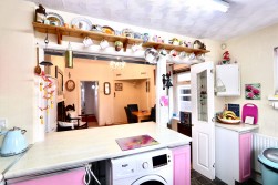 Gordon Road, Blackwood, NP12