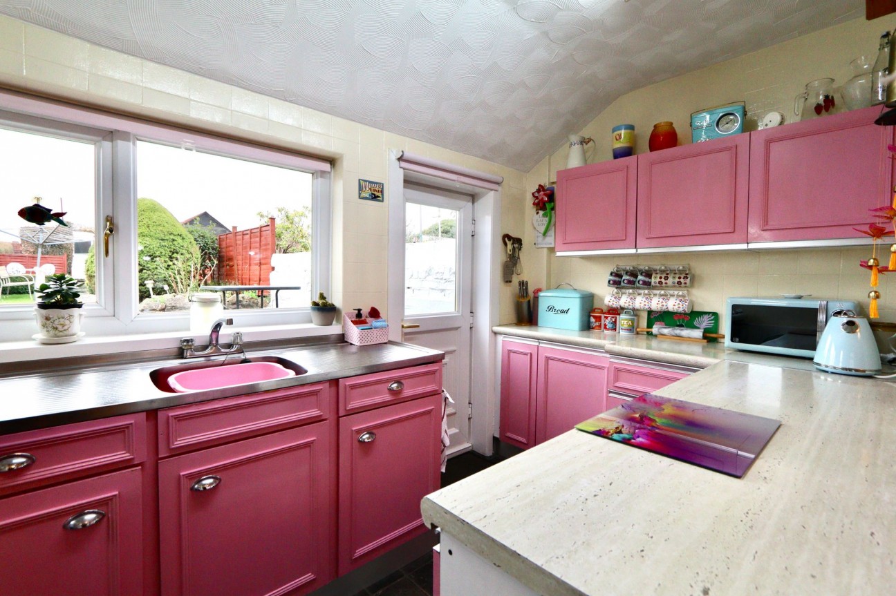Gordon Road, Blackwood, NP12