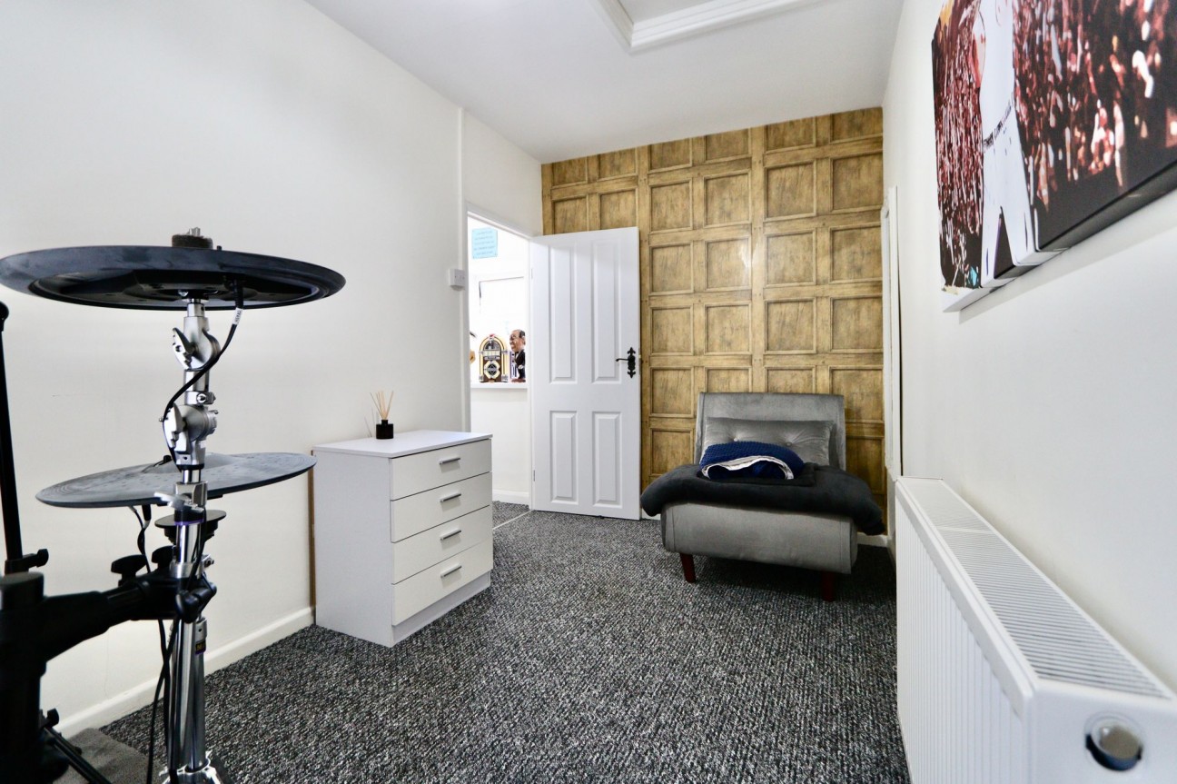 Sunnybank, Tirphil, NP24