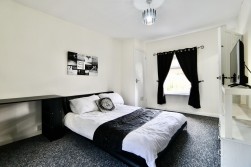 Sunnybank, Tirphil, NP24