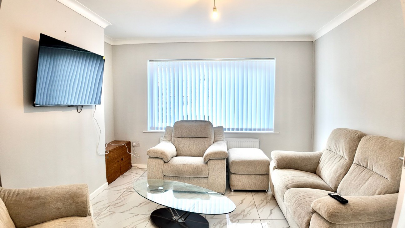 Ffaldcaiach, Trelewis, CF46