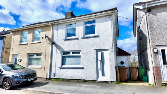 Pencoed Avenue, Cefn Fforest, NP12