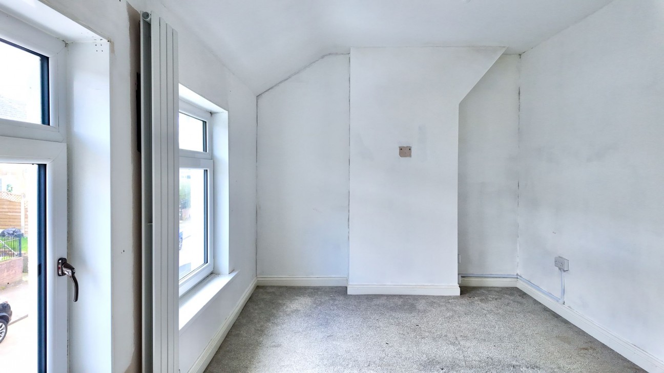 Pencoed Avenue, Cefn Fforest, NP12
