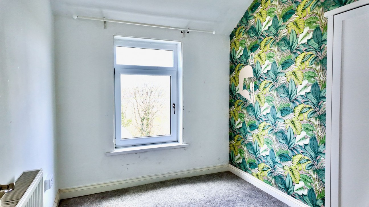 Pencoed Avenue, Cefn Fforest, NP12