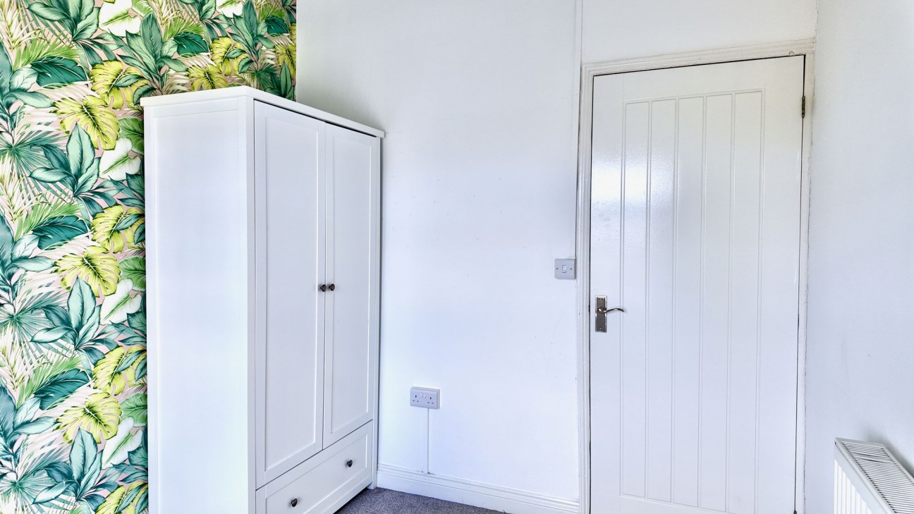 Pencoed Avenue, Cefn Fforest, NP12