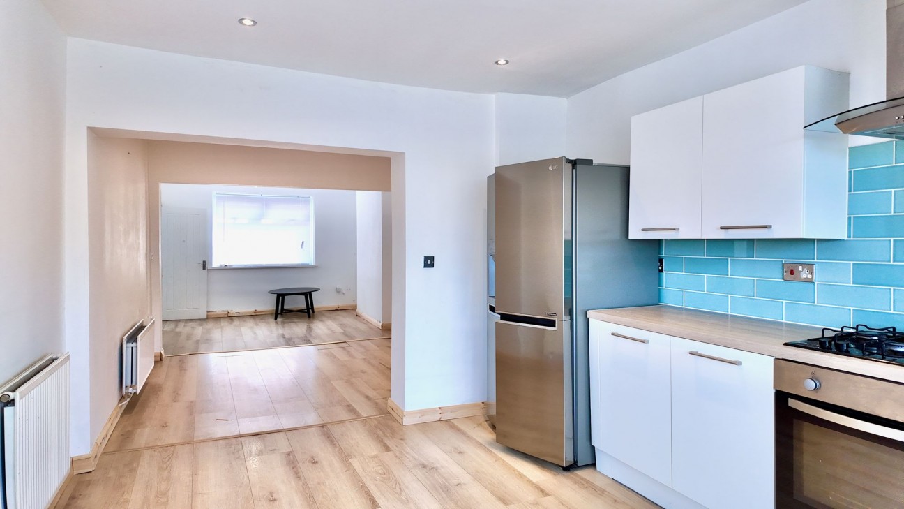 Pencoed Avenue, Cefn Fforest, NP12
