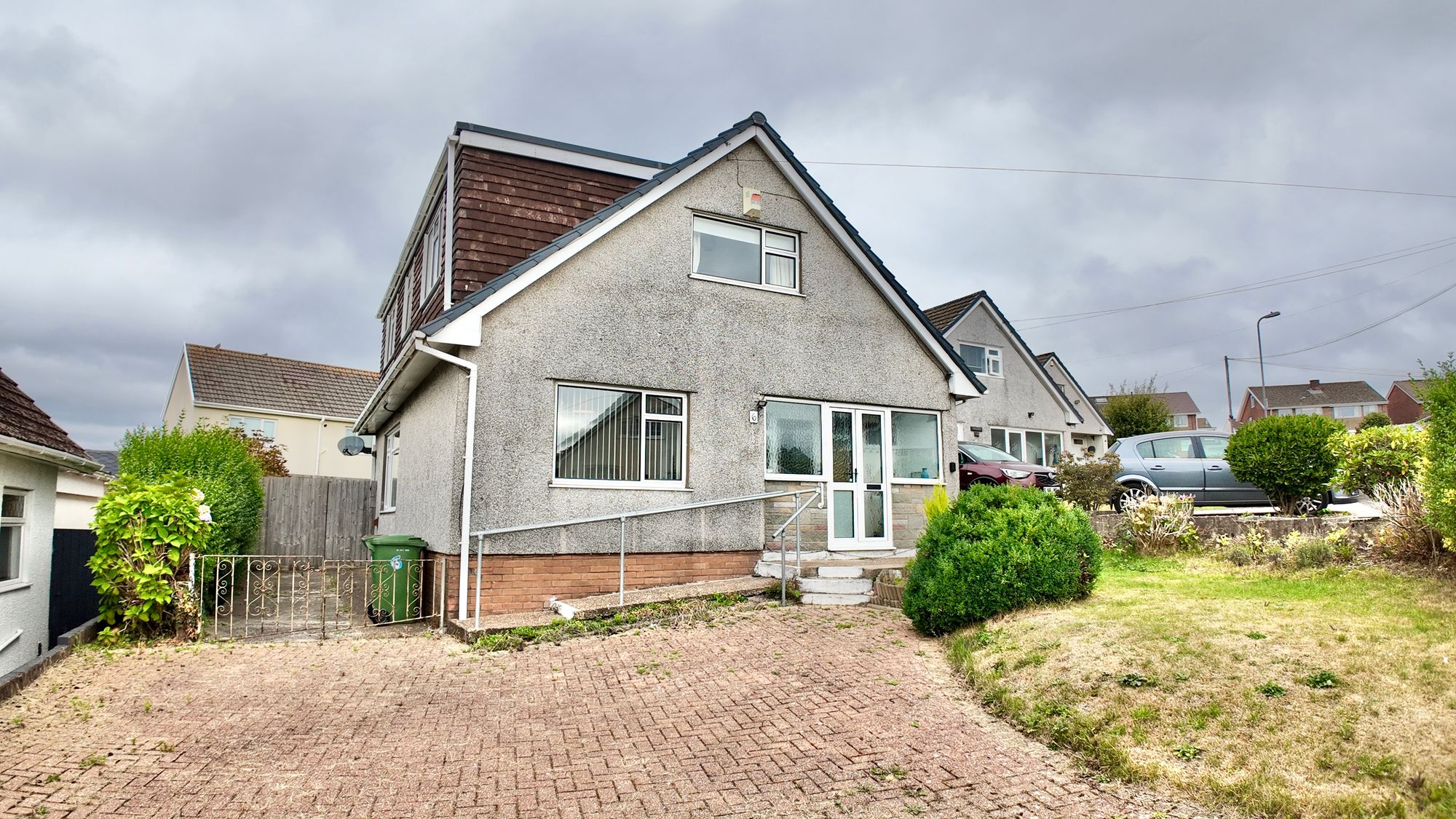 Hawthorn Drive, Pontllanfraith, NP12