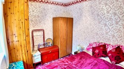 Queens Road, Elliots Town, NP24