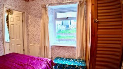 Queens Road, Elliots Town, NP24