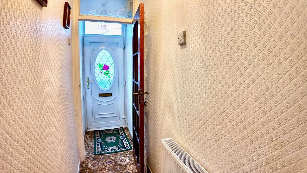 Queens Road, Elliots Town, NP24