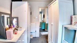 High Street, Newbridge, NP11