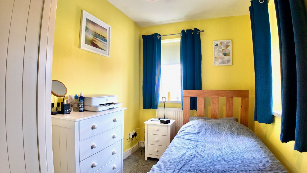 High Street, Newbridge, NP11