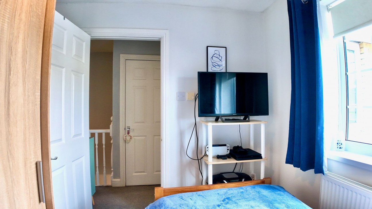 High Street, Newbridge, NP11