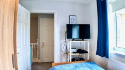 High Street, Newbridge, NP11