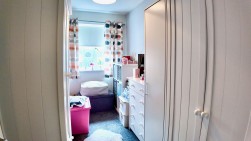 High Street, Newbridge, NP11