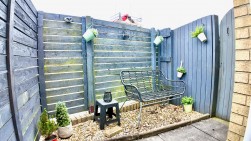 High Street, Newbridge, NP11