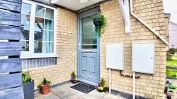 High Street, Newbridge, NP11