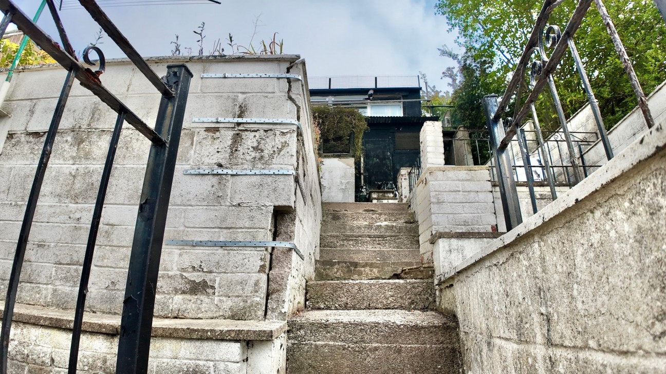 Fothergills Road, New Tredegar, NP24