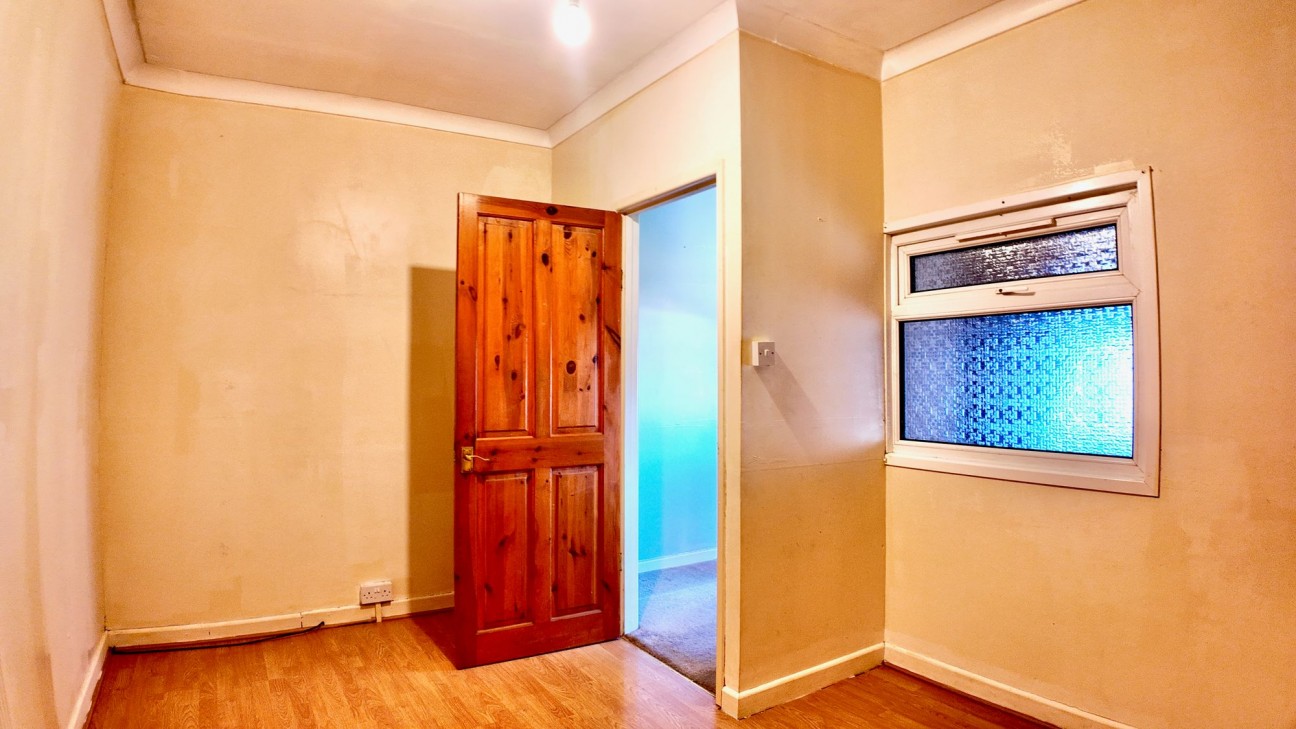 Waunborfa Road, Cefn Fforest, NP12