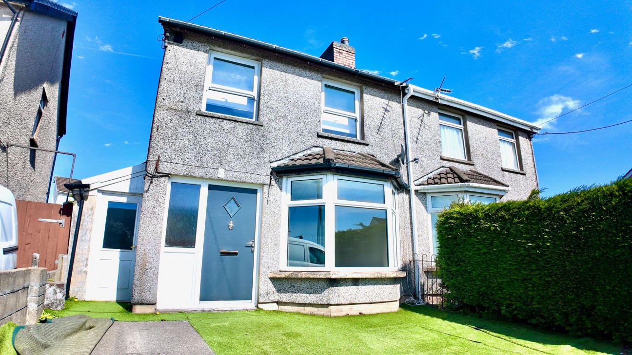 Waunborfa Road, Cefn Fforest, NP12