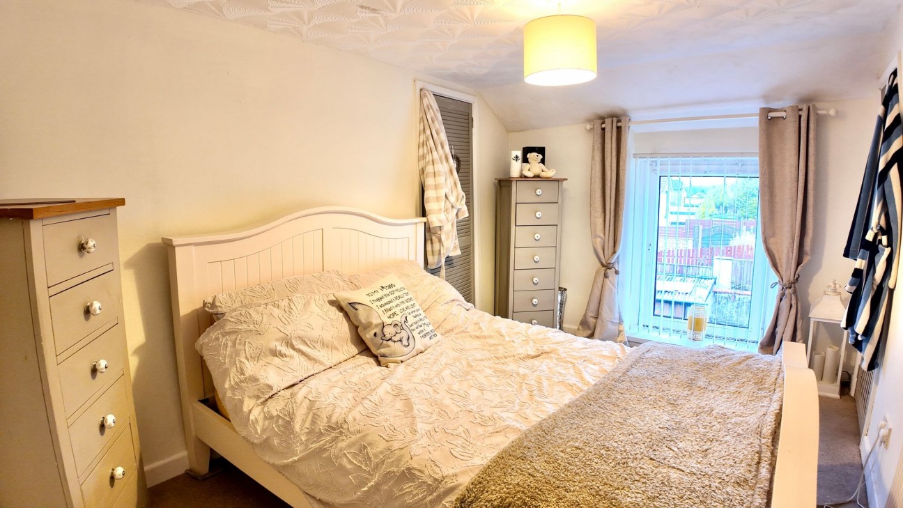 Chapel Street, New Tredegar, NP24