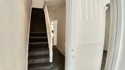 Raglan Road, Hengoed, CF82