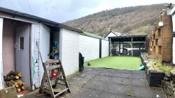 Islwyn Street, Abercarn, NP11