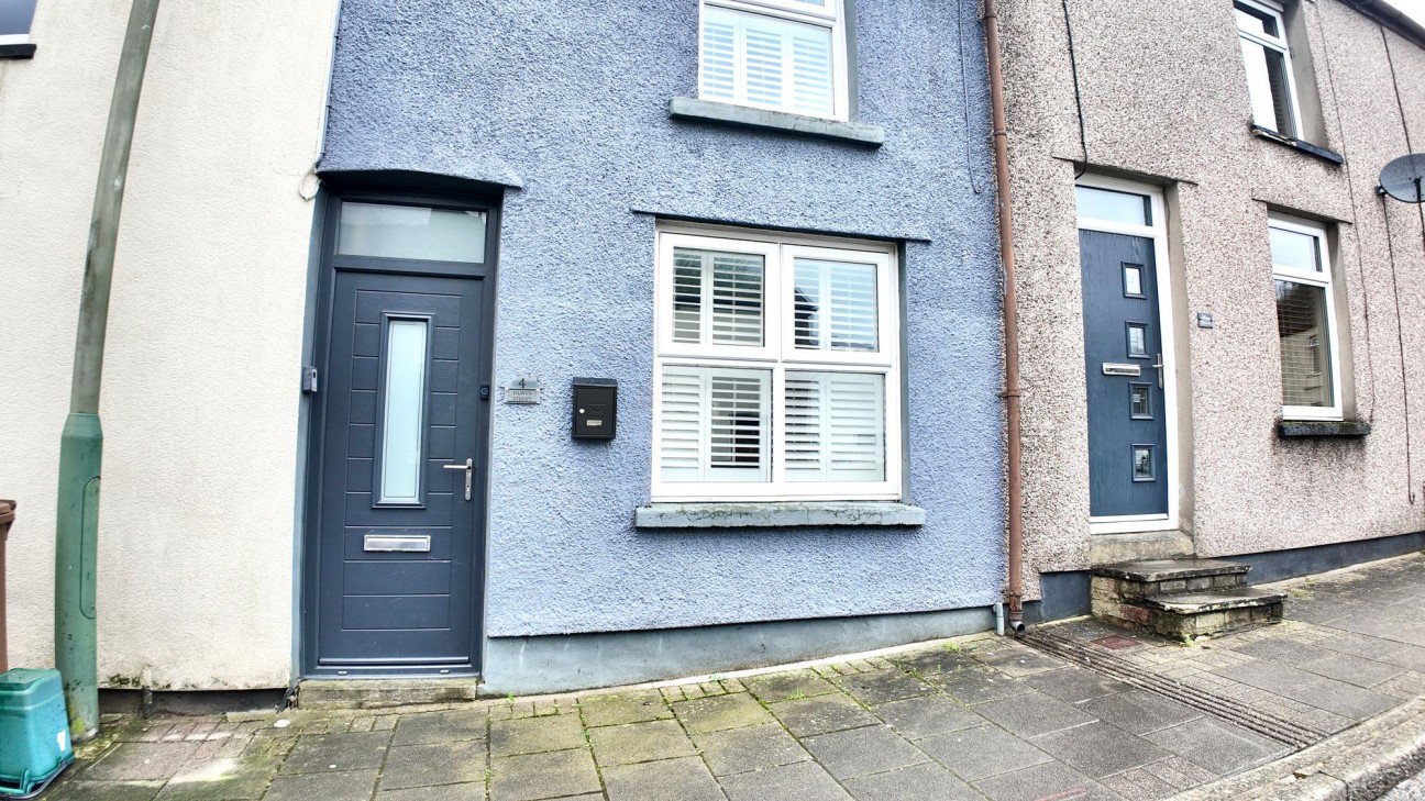 Islwyn Street, Abercarn, NP11
