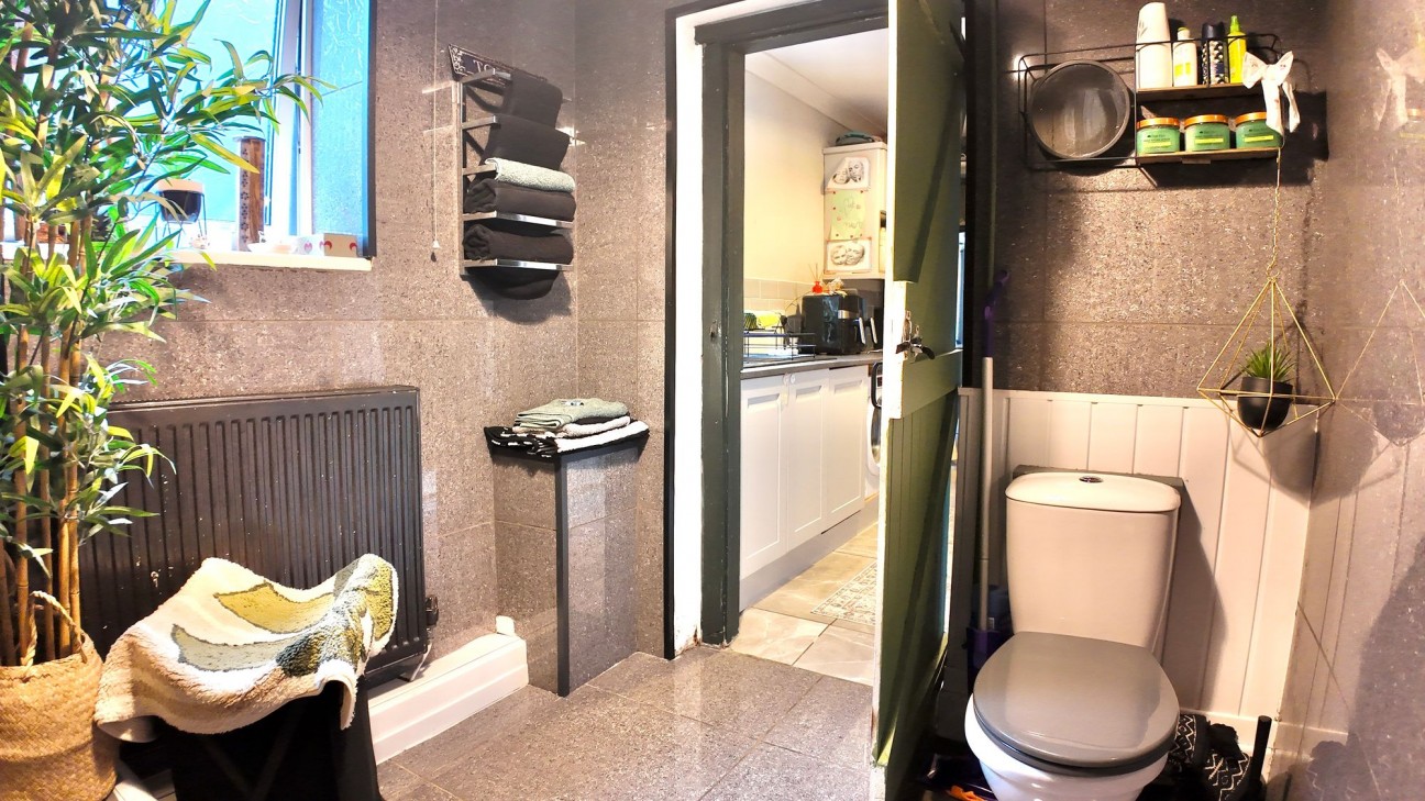 Islwyn Street, Abercarn, NP11