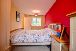 Valley Meadow Close, Newbridge, NP11