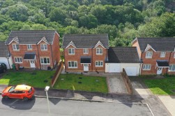 Valley Meadow Close, Newbridge, NP11
