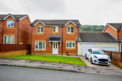Valley Meadow Close, Newbridge, NP11