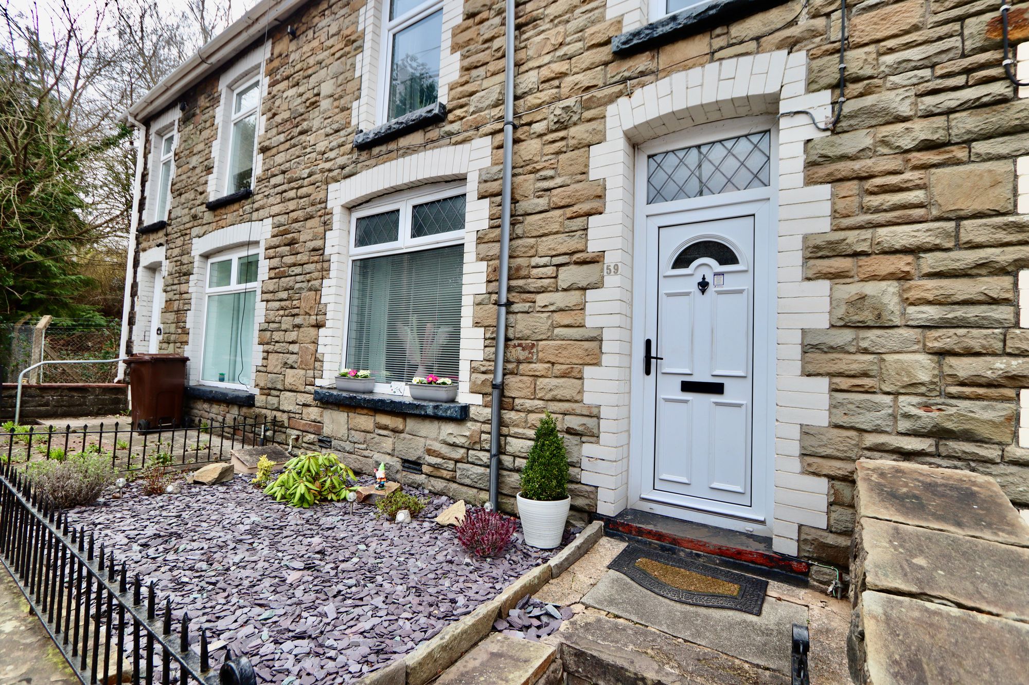 Sir Ivors Road, Pontllanfraith, NP12