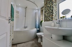 Sir Ivors Road, Pontllanfraith, NP12