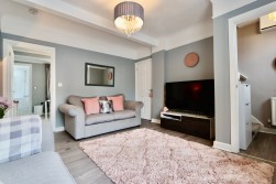Sir Ivors Road, Pontllanfraith, NP12