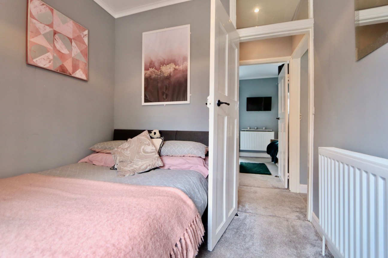 Sir Ivors Road, Pontllanfraith, NP12