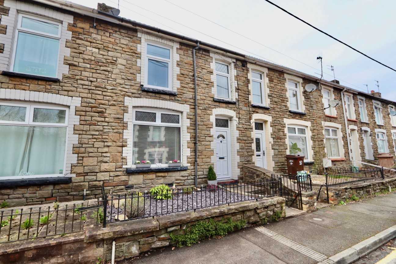 Sir Ivors Road, Pontllanfraith, NP12