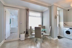 Sir Ivors Road, Pontllanfraith, NP12