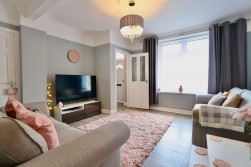 Sir Ivors Road, Pontllanfraith, NP12